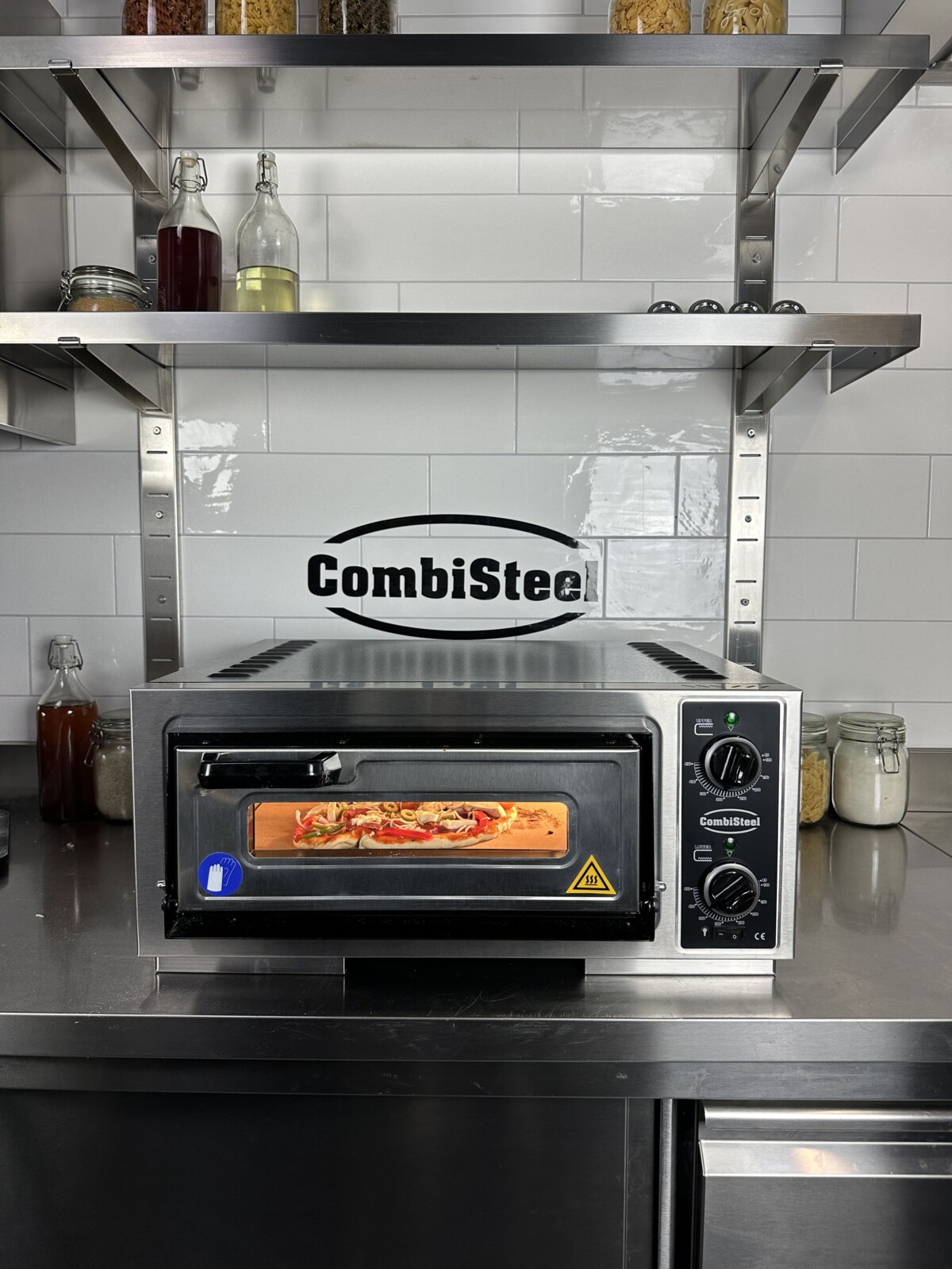 Combisteel Electric Pizza Oven Single 39cm, 3.5kW, Stainless Steel 4