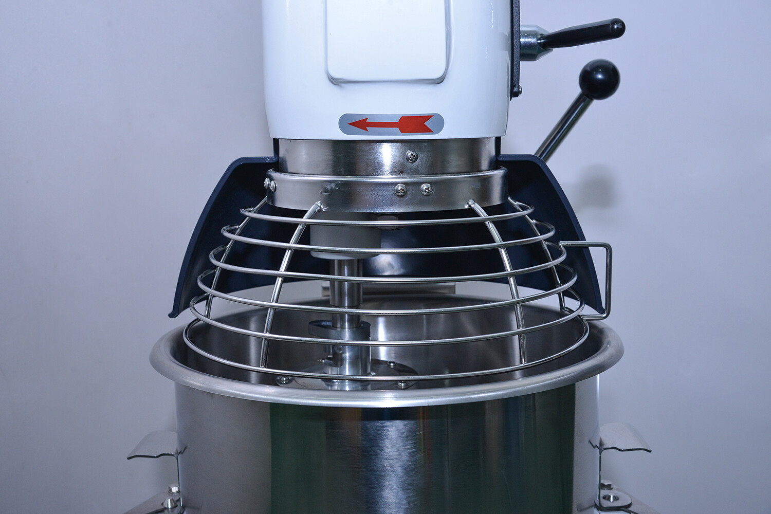 Combisteel Planetary Mixer 30L, 1.5kW, Professional Bakery 3