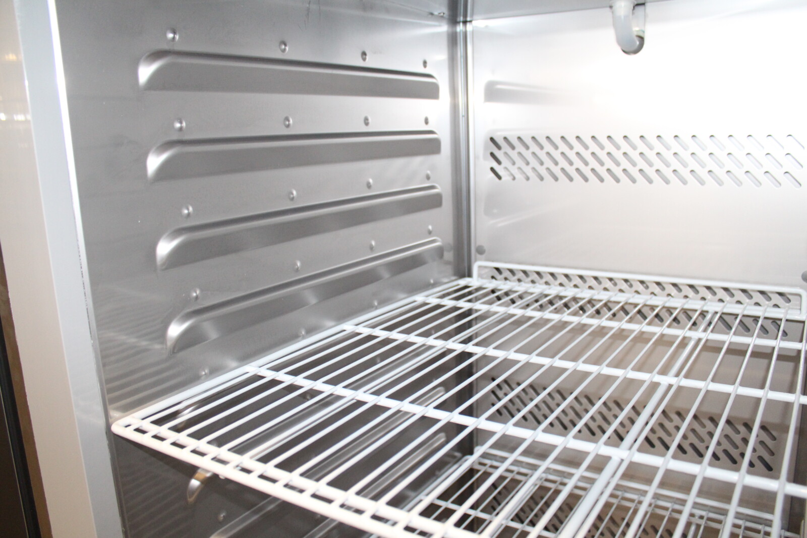Combisteel Stainless Steel Freezer 560L Energy Line, Single Door 2